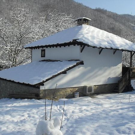 Къща Балканец Balkanets (Lovech) Eksteriør bilde