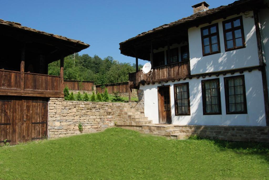 Къща Балканец Balkanets (Lovech) Eksteriør bilde