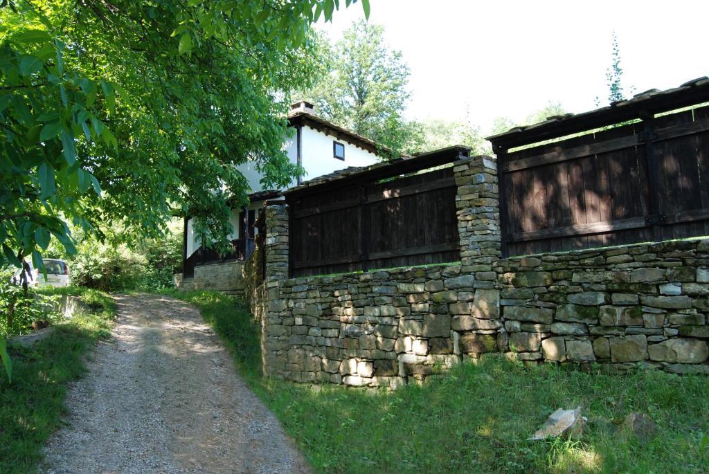 Къща Балканец Balkanets (Lovech) Eksteriør bilde